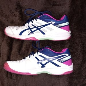 Asics sneakers sz 8